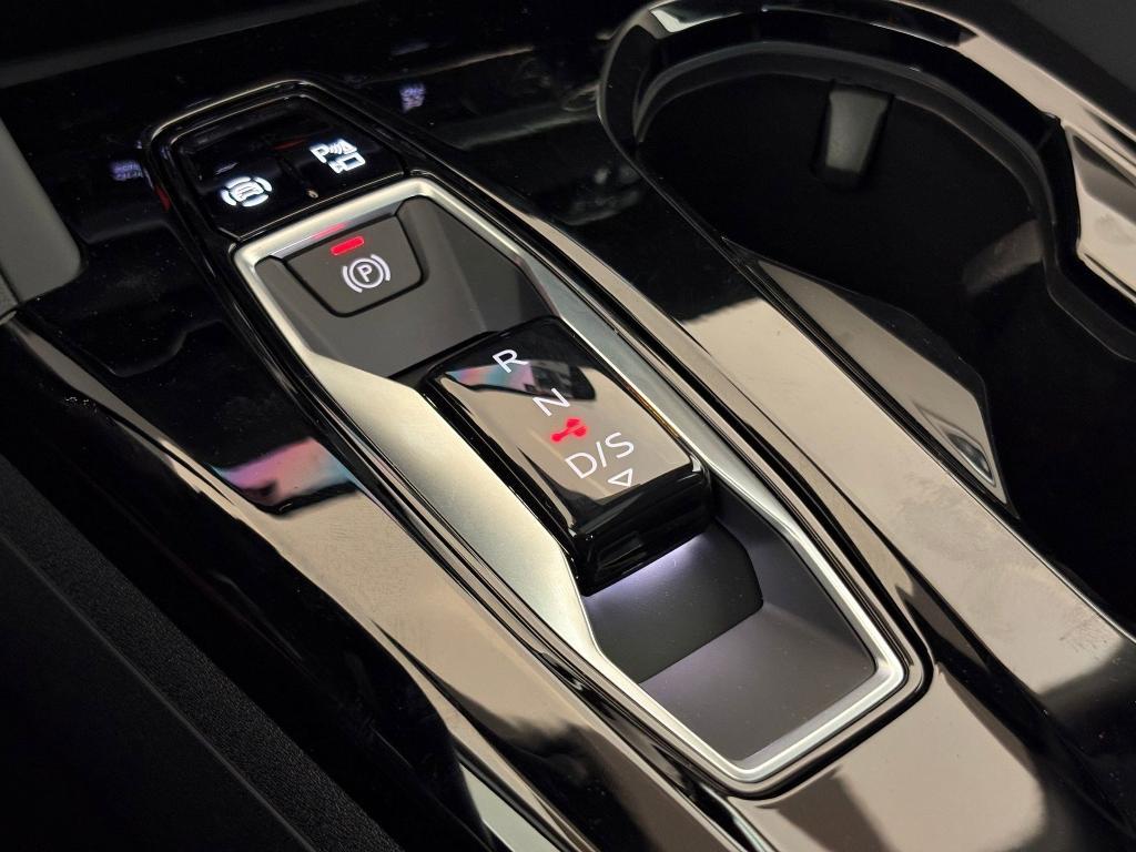 new 2025 Audi Q5 car, priced at $58,532