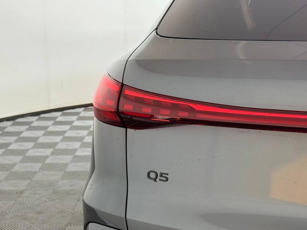 new 2025 Audi Q5 car, priced at $58,532
