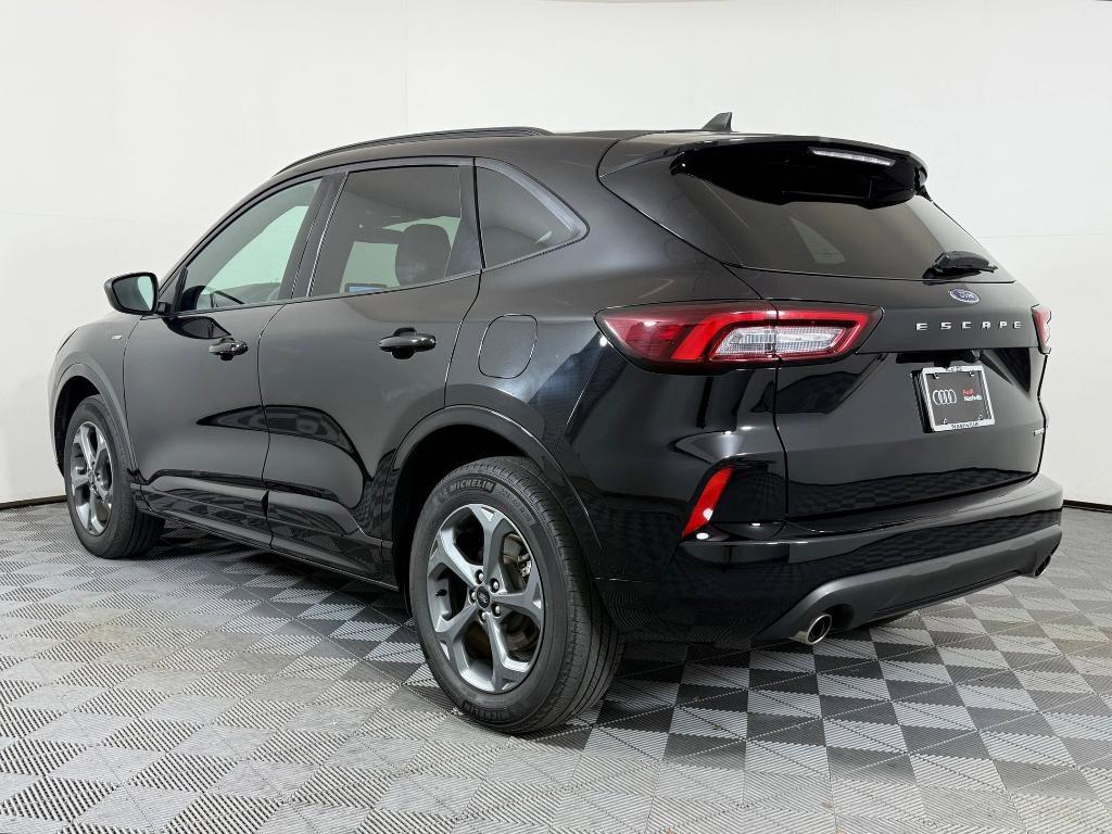 used 2024 Ford Escape car, priced at $17,998