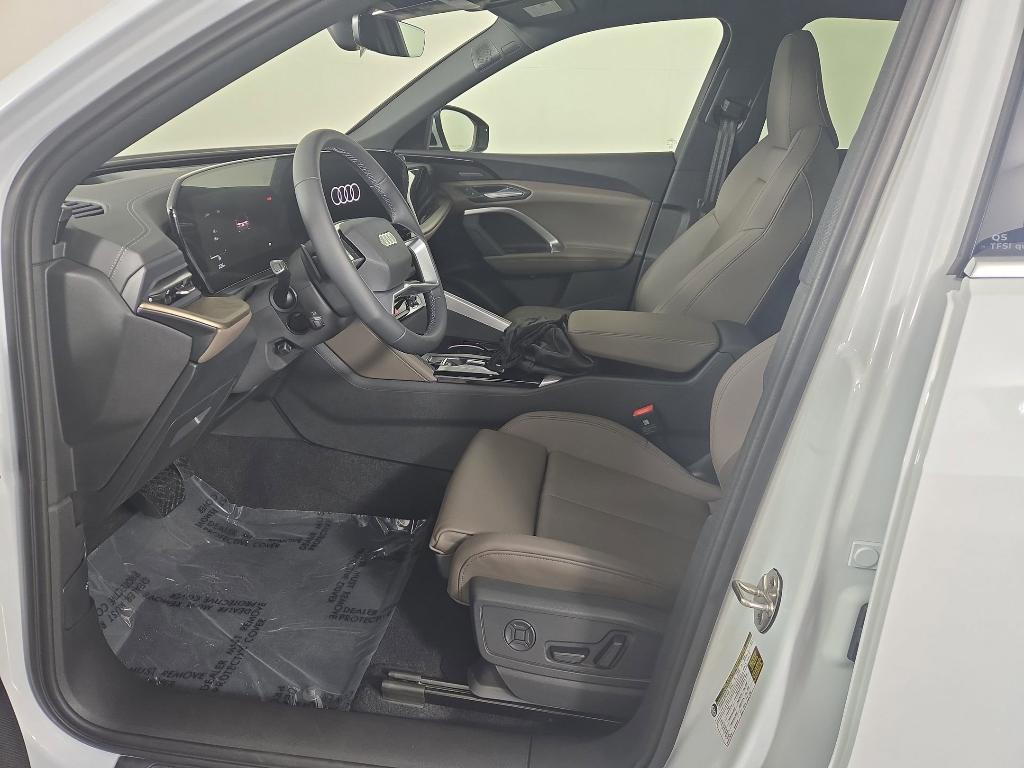 new 2025 Audi Q5 car, priced at $58,842