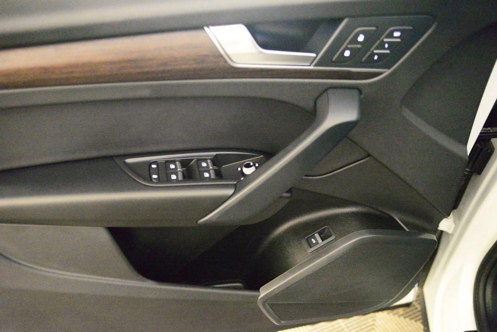 used 2025 Audi Q5 car, priced at $38,998