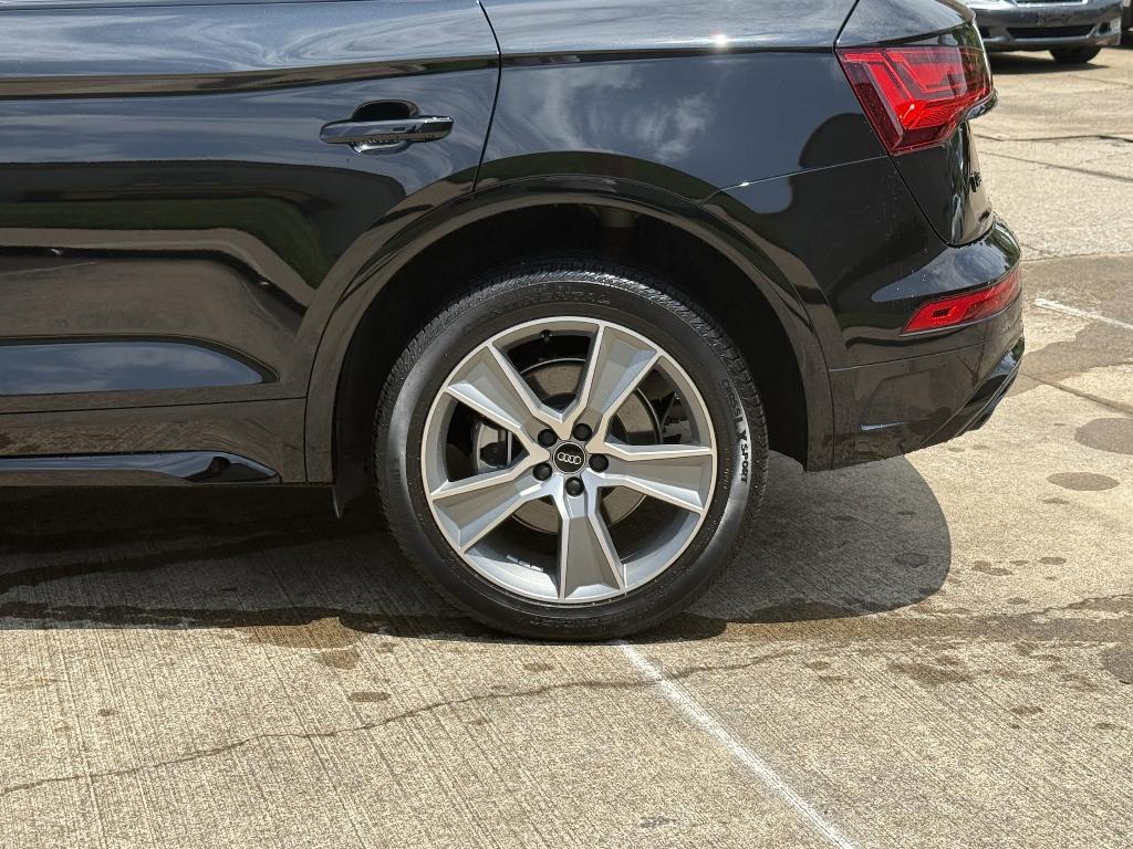 used 2025 Audi Q5 car, priced at $44,999