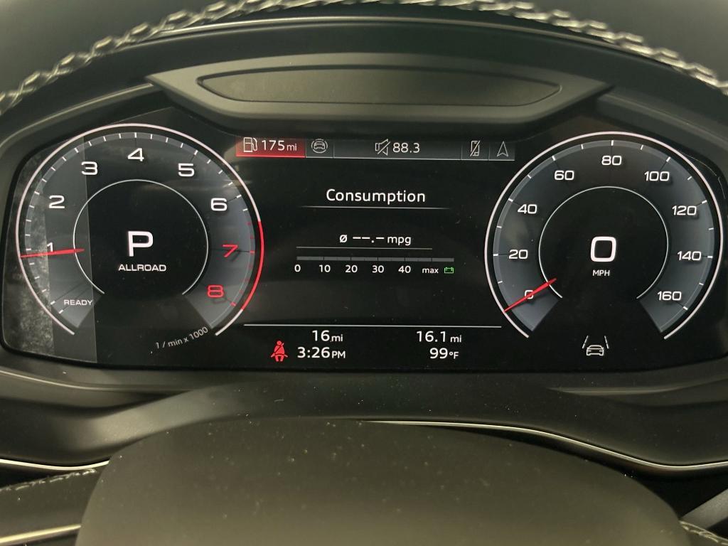 new 2025 Audi Q7 car, priced at $71,761
