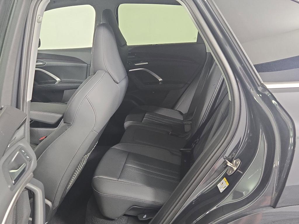 new 2025 Audi Q5 car, priced at $58,842
