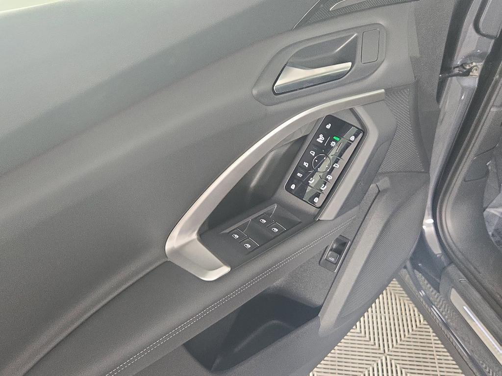 new 2025 Audi Q5 car, priced at $57,003