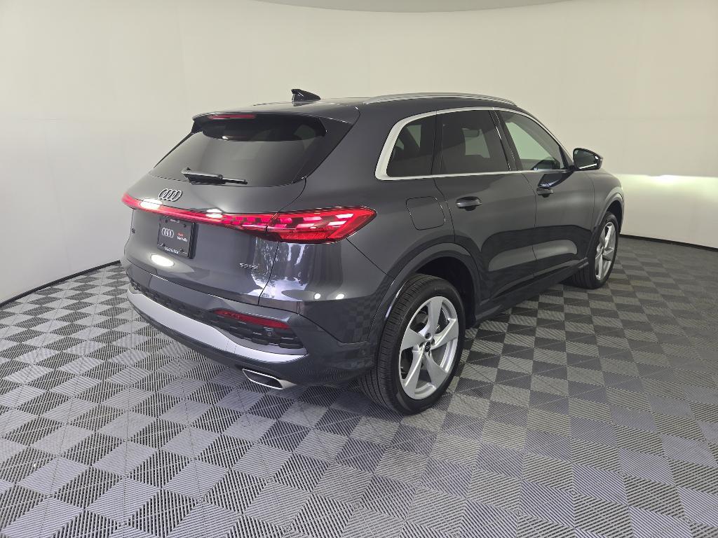 new 2025 Audi Q5 car, priced at $60,071