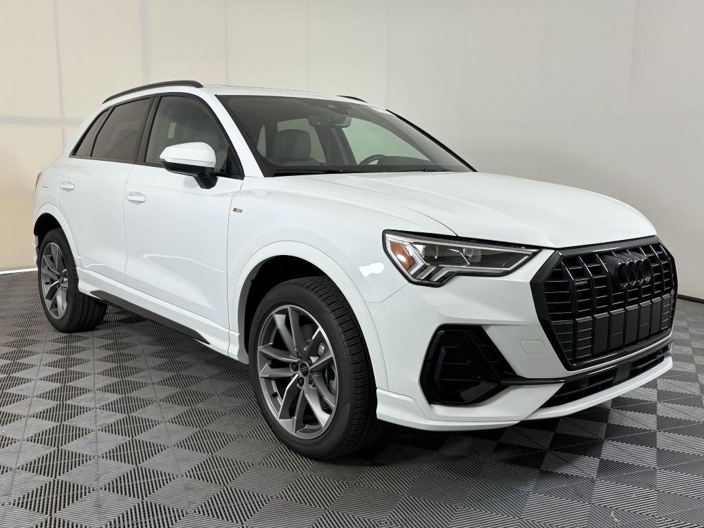 new 2025 Audi Q3 car, priced at $44,151