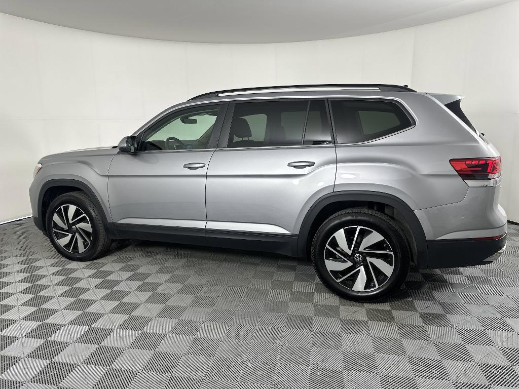 used 2024 Volkswagen Atlas car, priced at $35,498