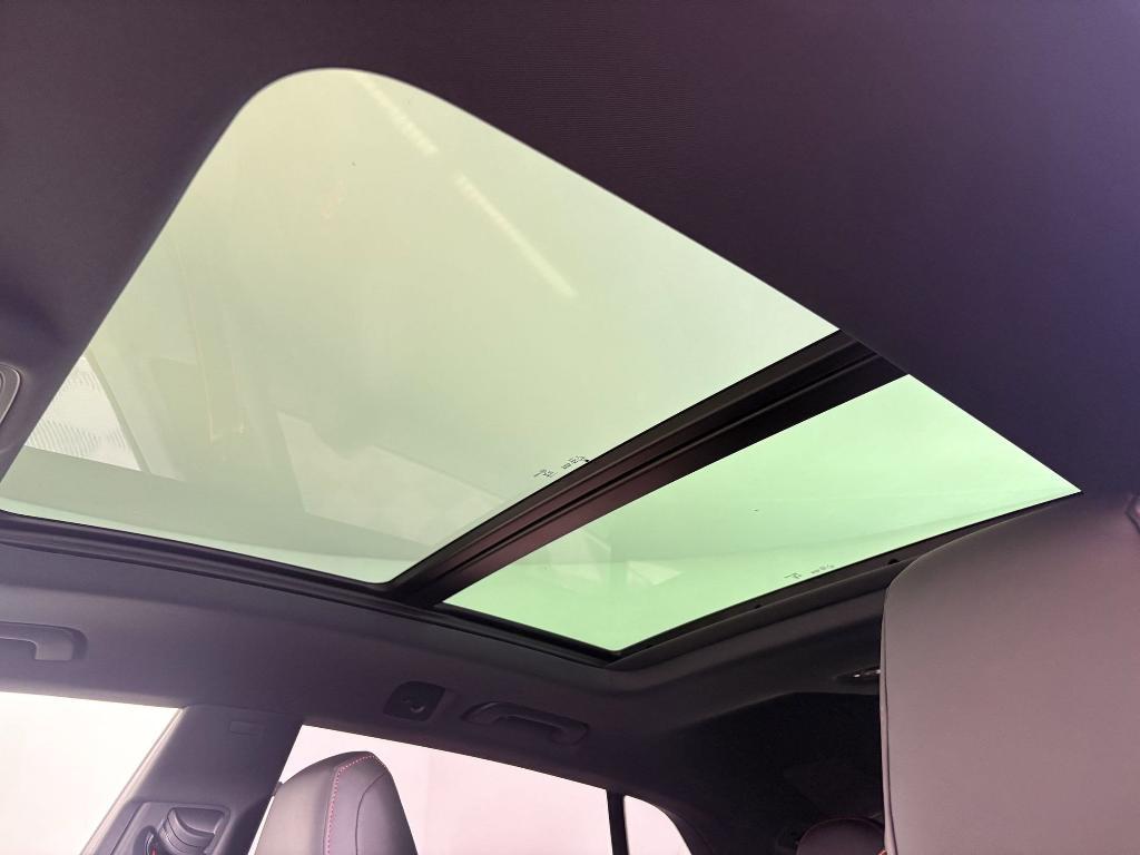 new 2025 Audi RS Q8 car, priced at $134,101