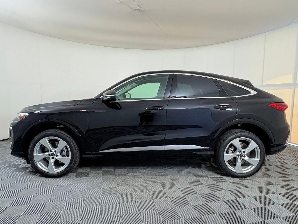 new 2025 Audi Q5 Sportback car, priced at $59,291