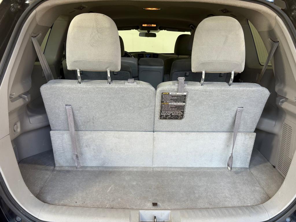 used 2013 Toyota Highlander car, priced at $12,999