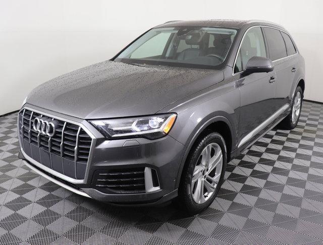 used 2022 Audi Q7 car, priced at $33,399