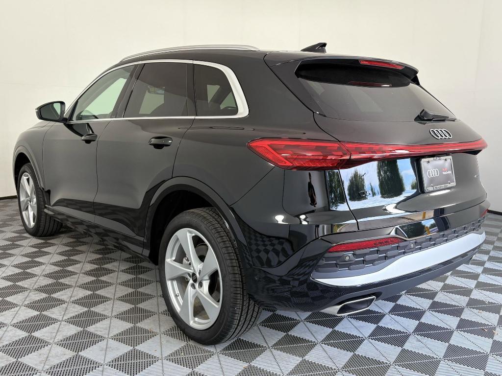 new 2025 Audi Q5 car, priced at $57,621