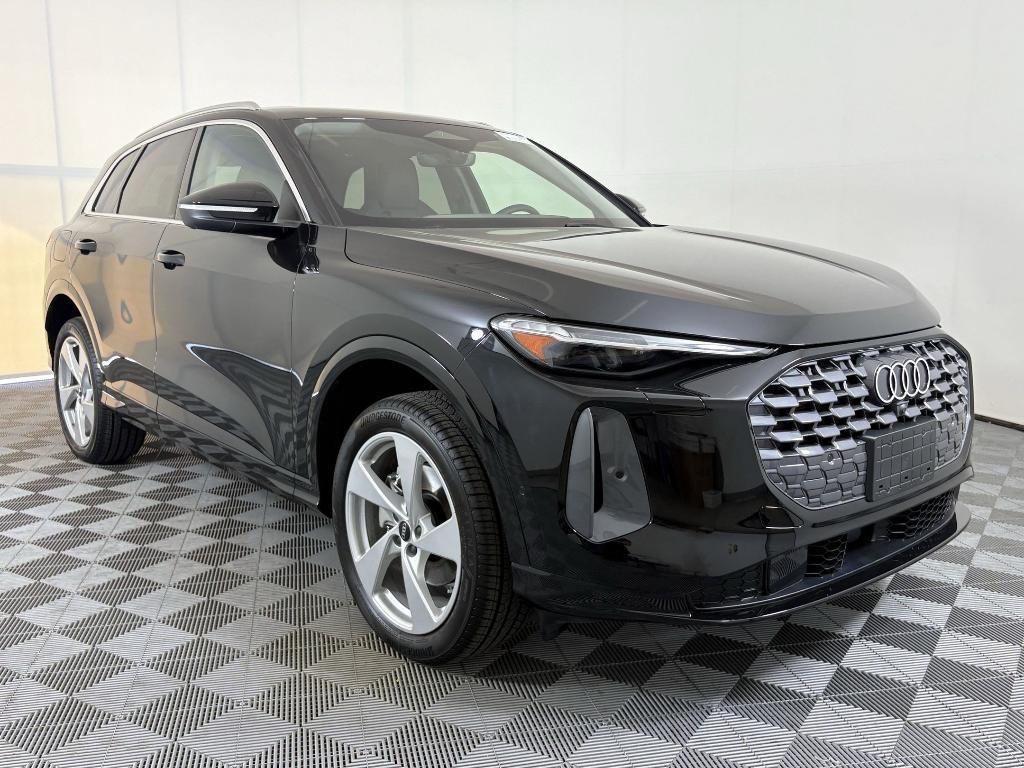 new 2025 Audi Q5 car, priced at $57,621