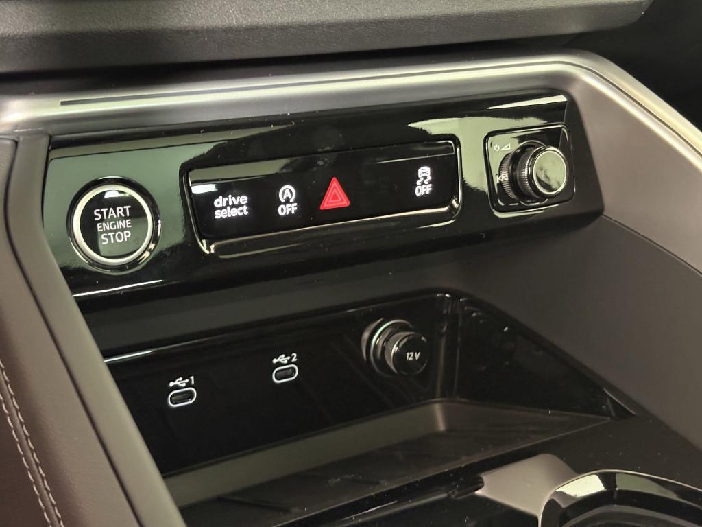 new 2025 Audi Q5 car, priced at $57,621