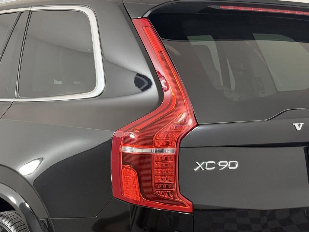 used 2019 Volvo XC90 car, priced at $25,399