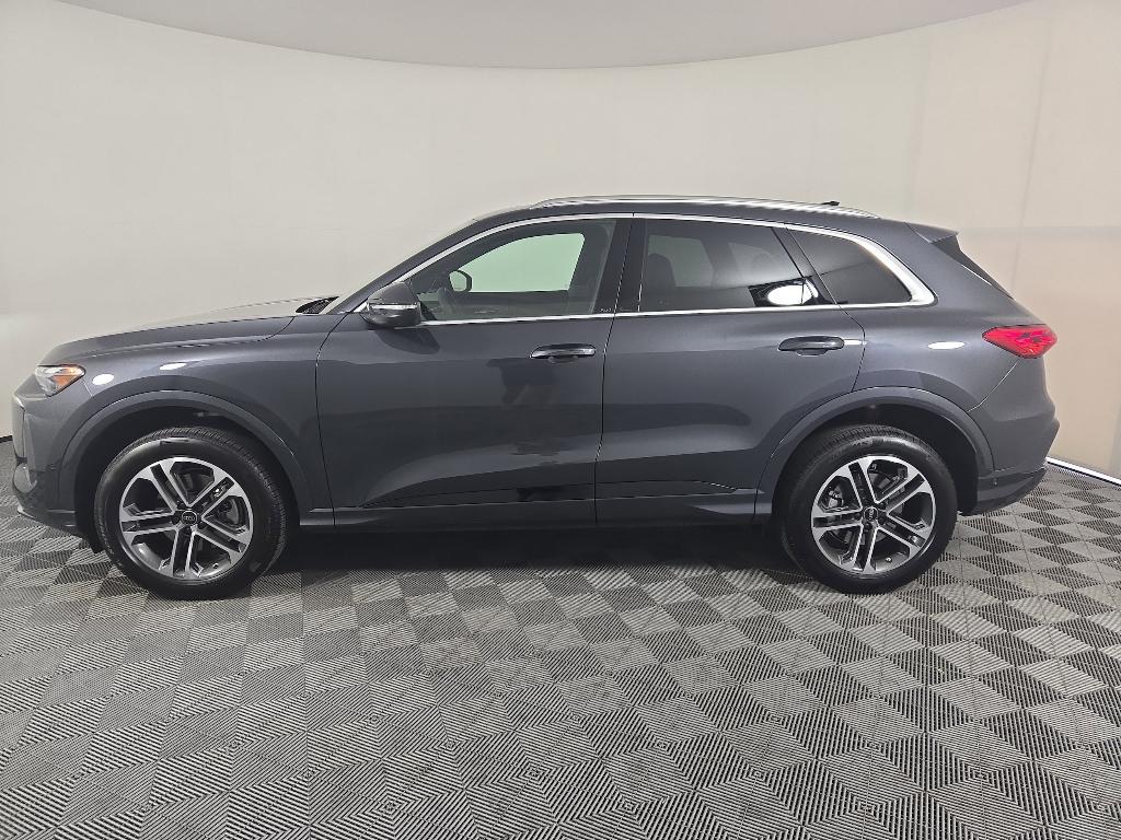 new 2025 Audi Q5 car, priced at $56,981