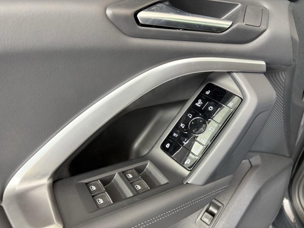 new 2025 Audi Q5 car, priced at $62,961