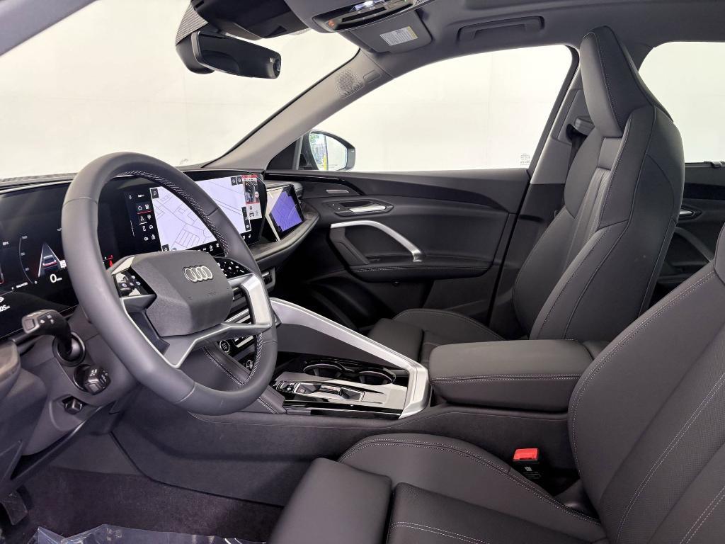 new 2025 Audi Q5 car, priced at $60,392