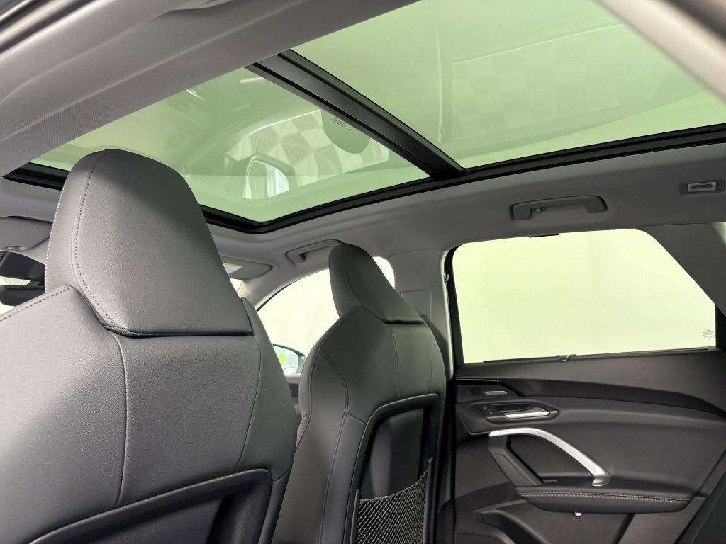 new 2025 Audi Q5 car, priced at $60,392