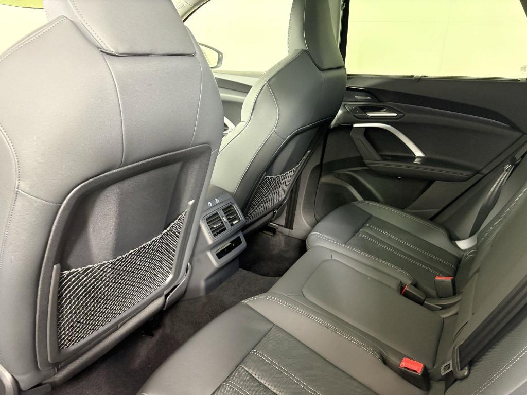new 2025 Audi Q5 car, priced at $59,471