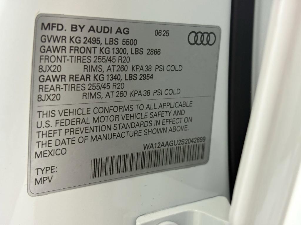 new 2025 Audi Q5 car, priced at $59,471