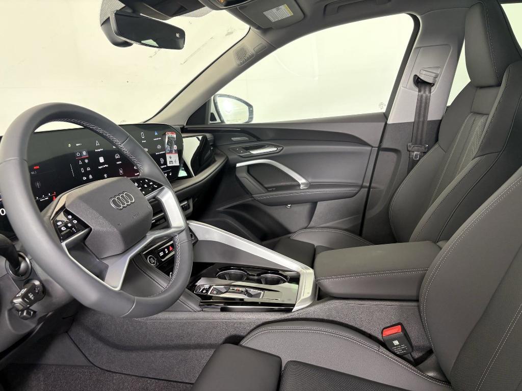 new 2025 Audi Q5 car, priced at $59,471