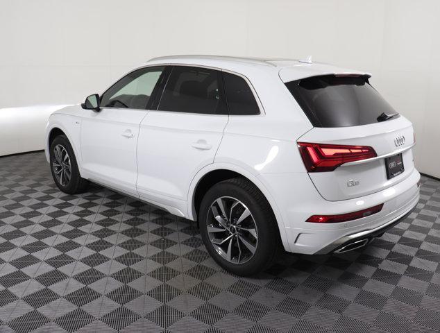 new 2025 Audi Q5 car, priced at $55,061