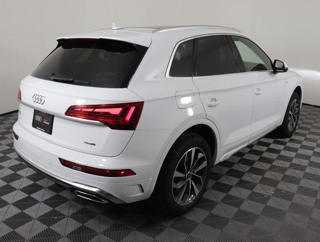 new 2025 Audi Q5 car, priced at $55,061