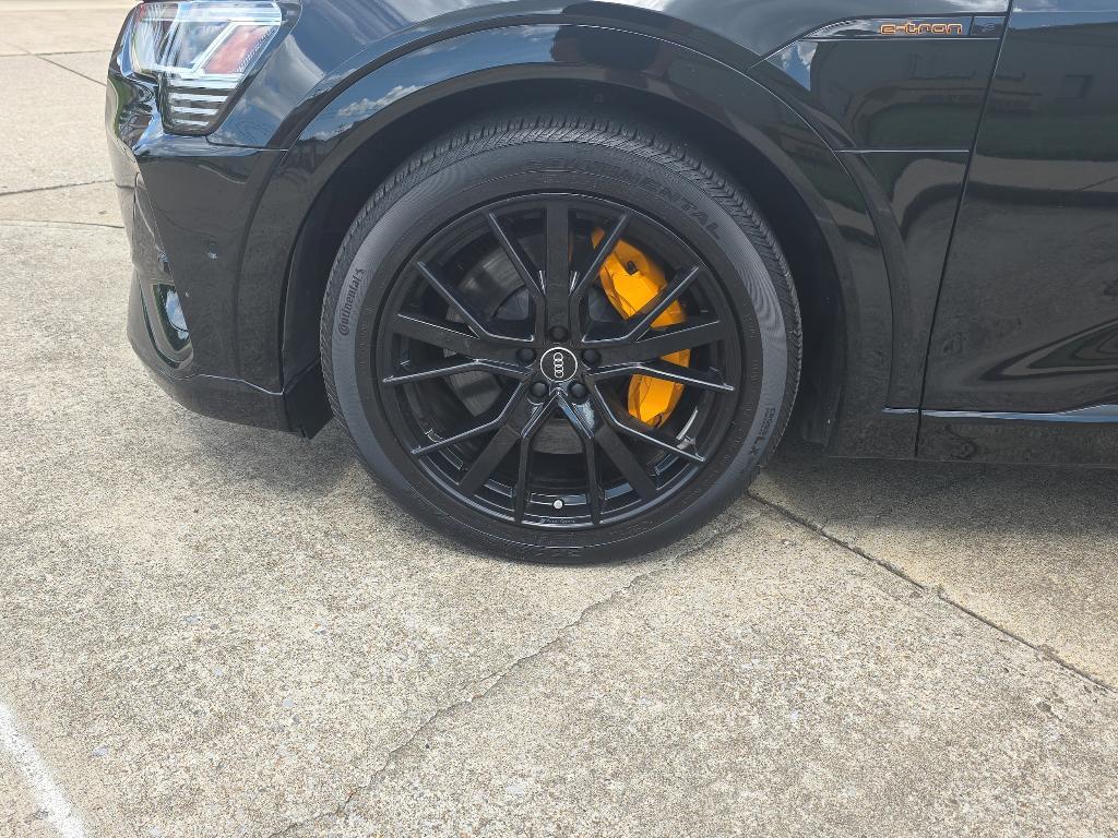 used 2022 Audi e-tron car, priced at $39,999