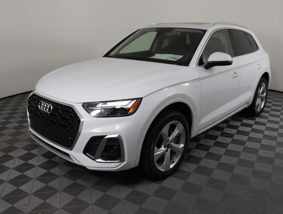 new 2024 Audi Q5 car, priced at $51,972