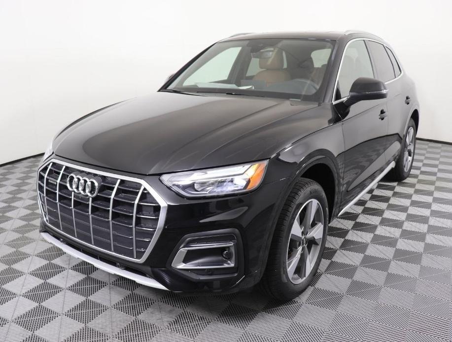 new 2025 Audi Q5 car, priced at $51,111