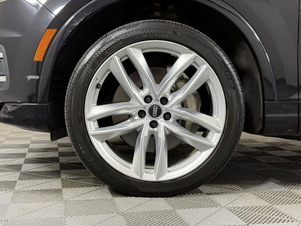 used 2018 Audi Q7 car, priced at $15,997