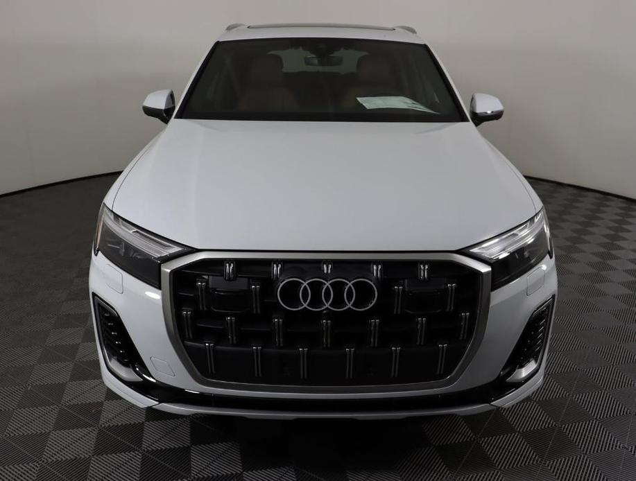 new 2025 Audi Q7 car, priced at $71,252