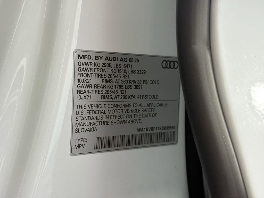 new 2025 Audi Q8 car, priced at $76,912