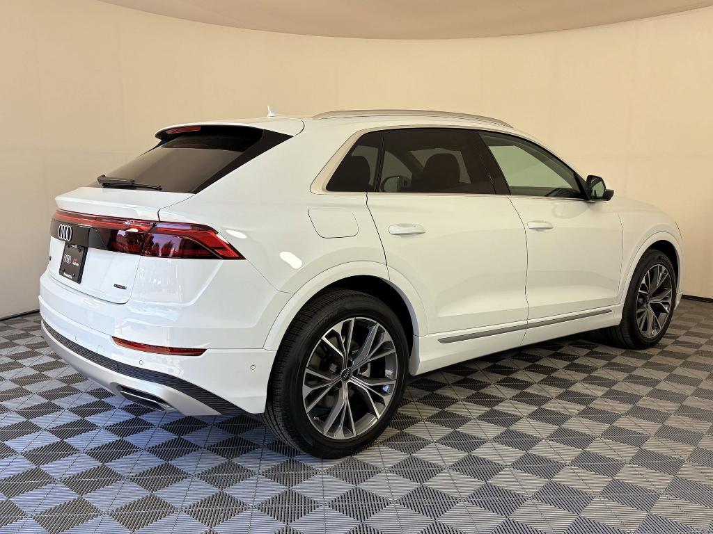 new 2025 Audi Q8 car, priced at $76,912