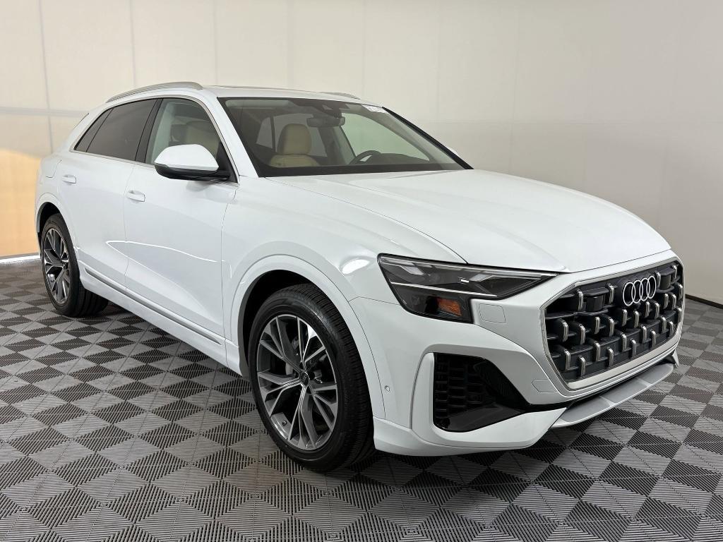 new 2025 Audi Q8 car, priced at $76,912