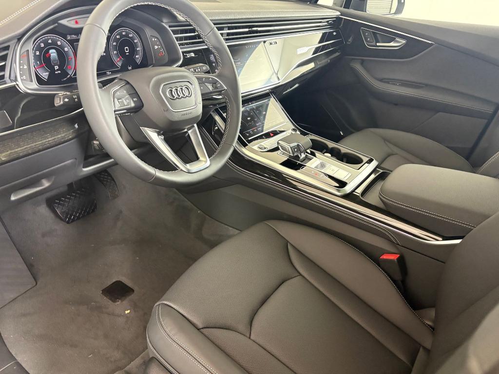 new 2026 Audi Q7 car, priced at $78,295