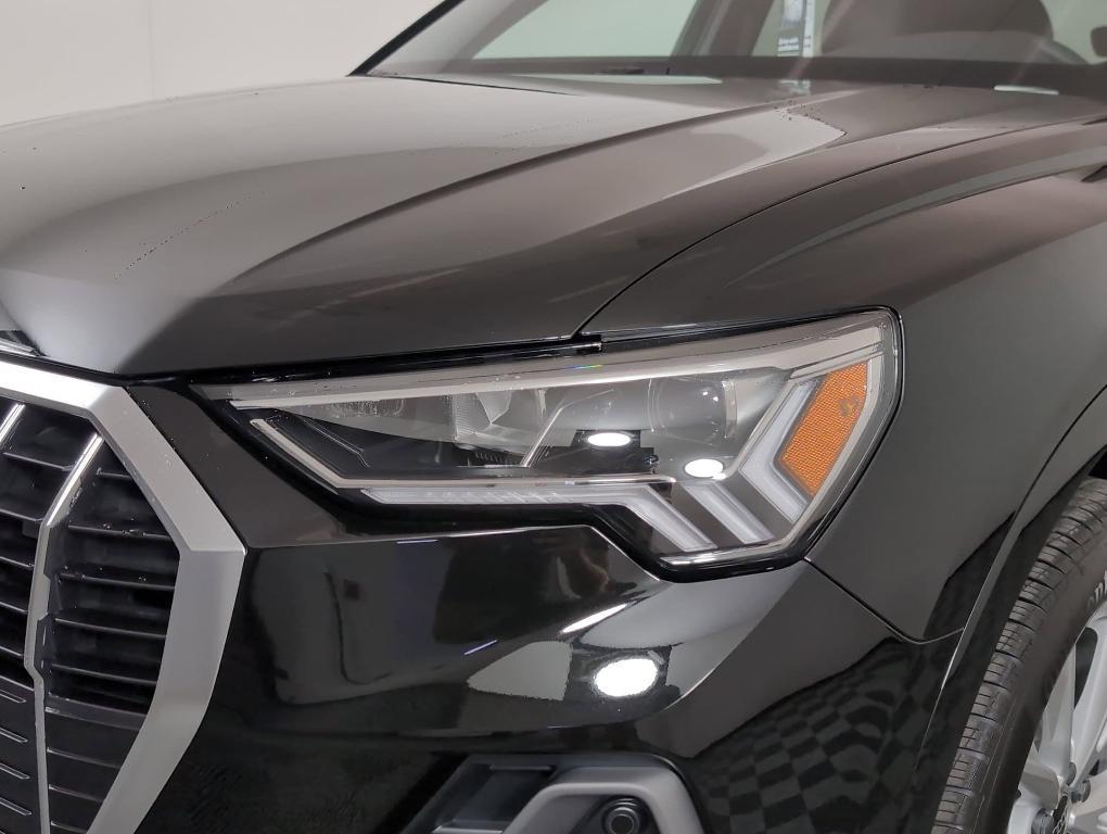 new 2025 Audi Q3 car, priced at $42,821