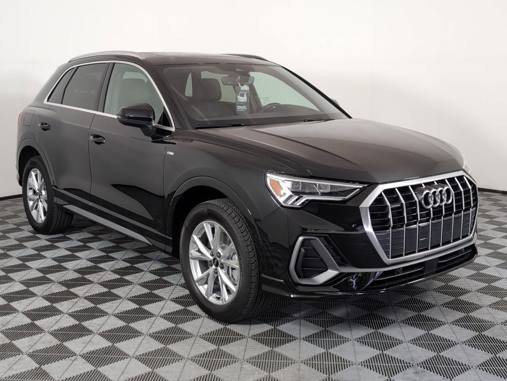 new 2025 Audi Q3 car, priced at $42,821