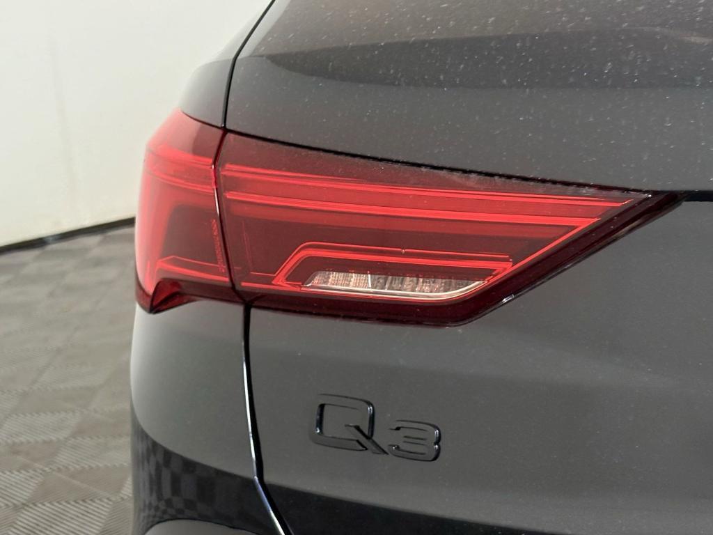 new 2025 Audi Q3 car, priced at $44,762