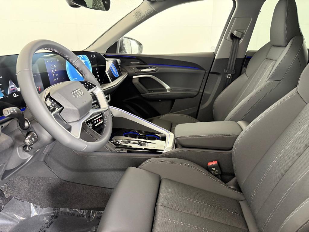 new 2025 Audi Q5 car, priced at $62,451