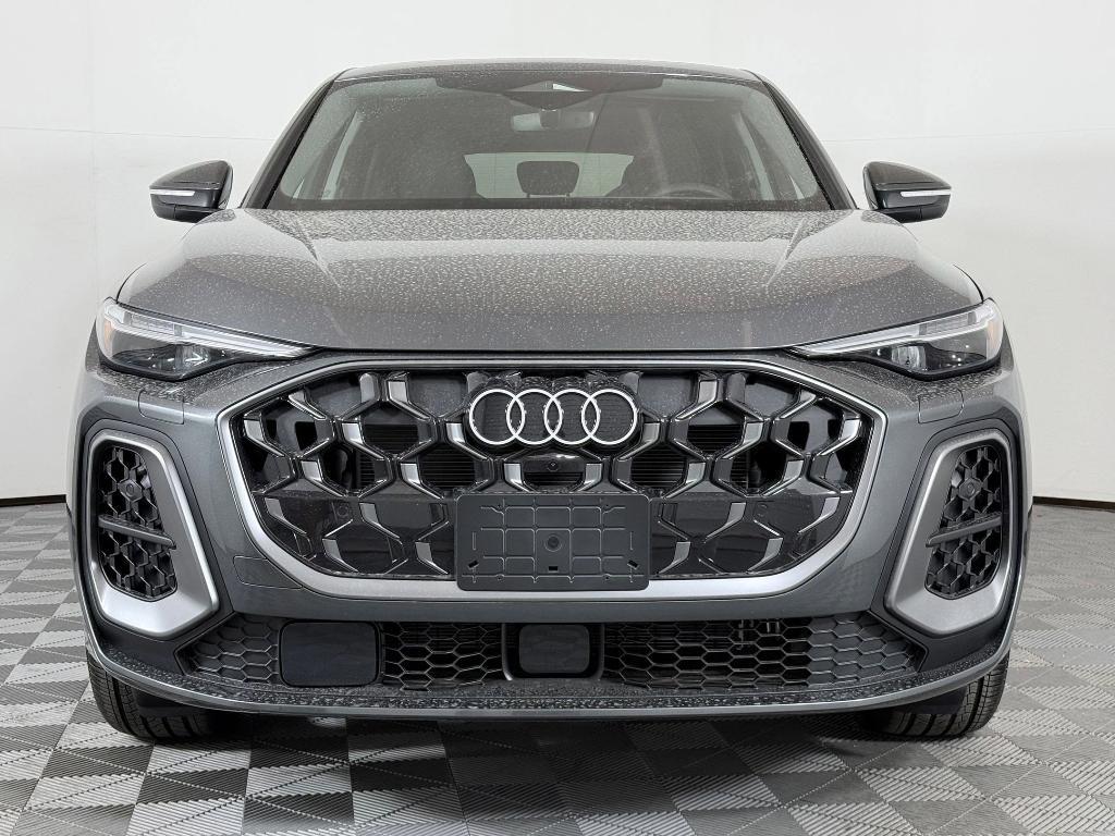 new 2025 Audi Q5 car, priced at $62,451