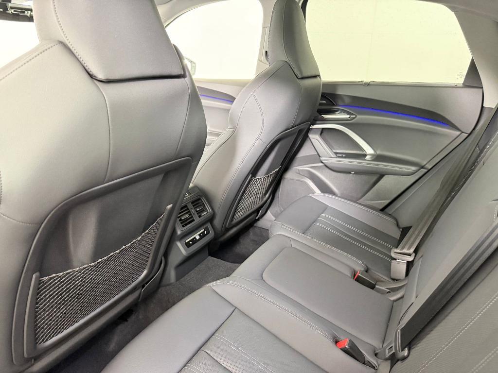 new 2025 Audi Q5 car, priced at $62,451