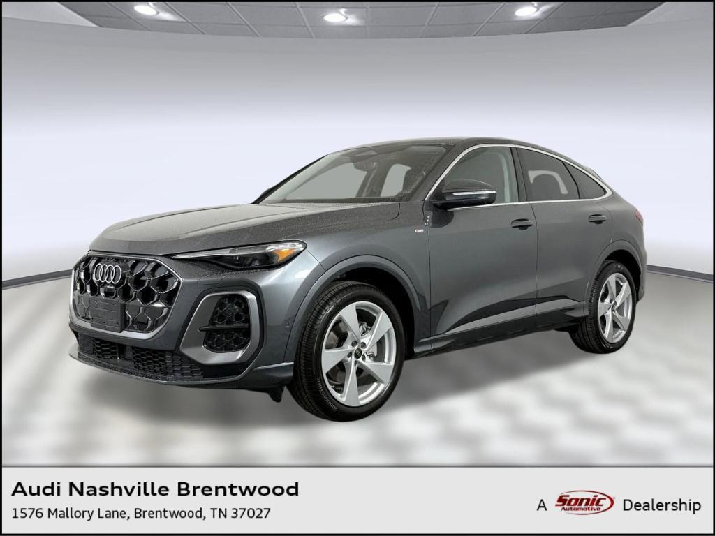 new 2025 Audi Q5 car, priced at $62,451