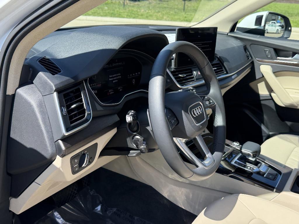 used 2025 Audi Q5 car, priced at $41,999