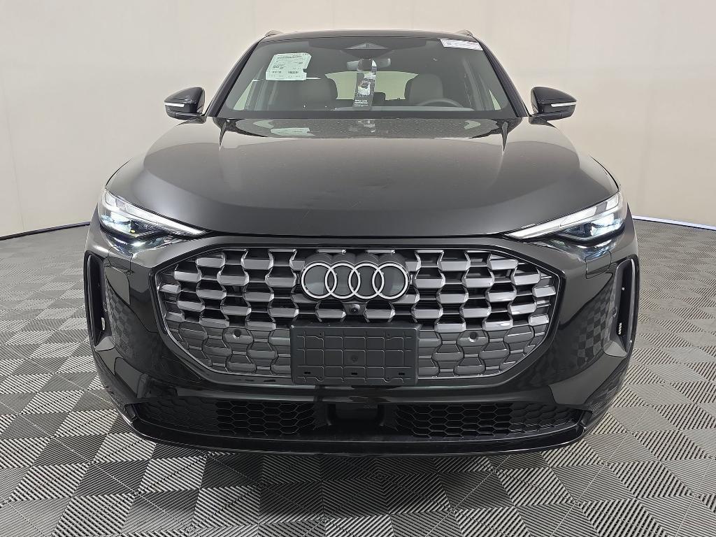 new 2025 Audi Q5 car, priced at $55,861