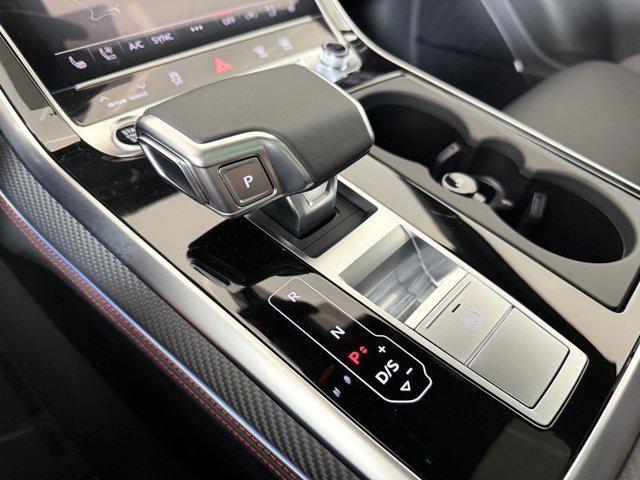 new 2026 Audi Q7 car, priced at $86,131