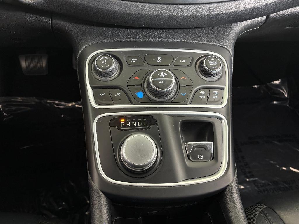 used 2016 Chrysler 200 car, priced at $9,996