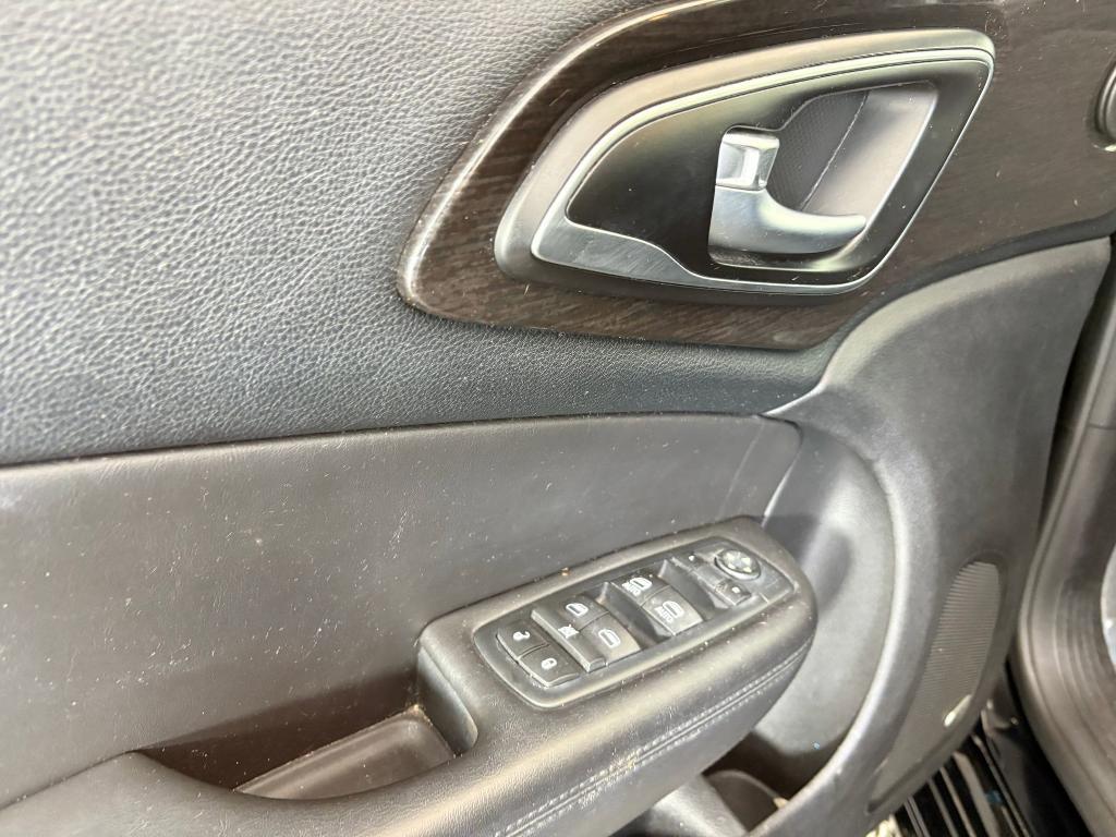 used 2016 Chrysler 200 car, priced at $9,996